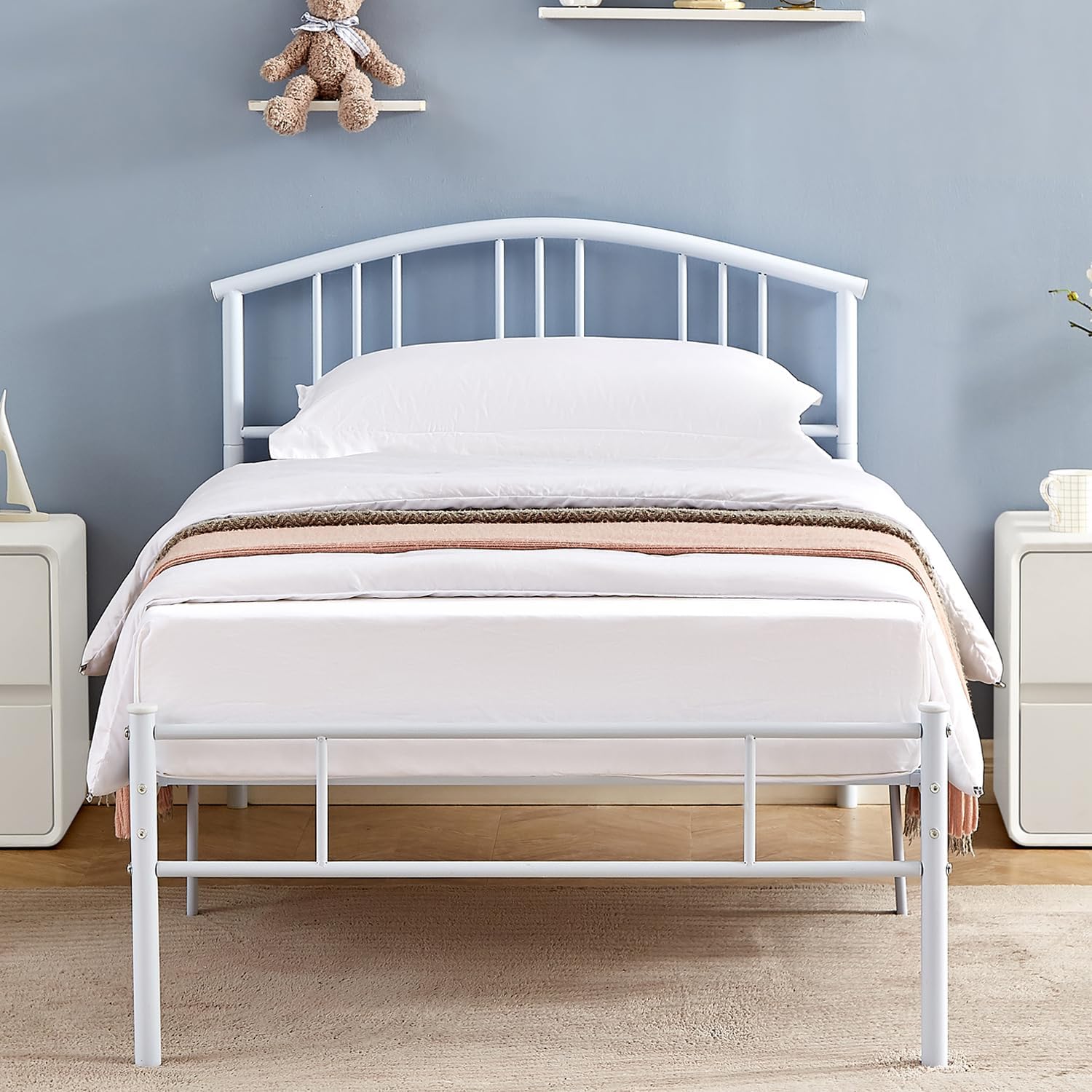 VECELO Modern Metal Bed Frame Mattress Foundation with curve headboard and Footboard - VECELO