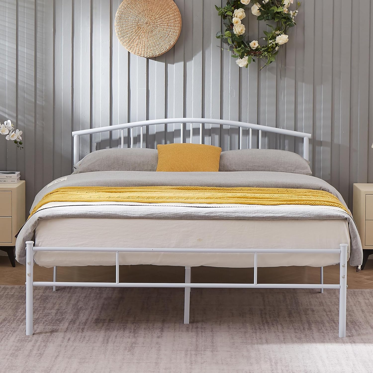 VECELO Modern Metal Bed Frame Mattress Foundation with curve headboard and Footboard - VECELO
