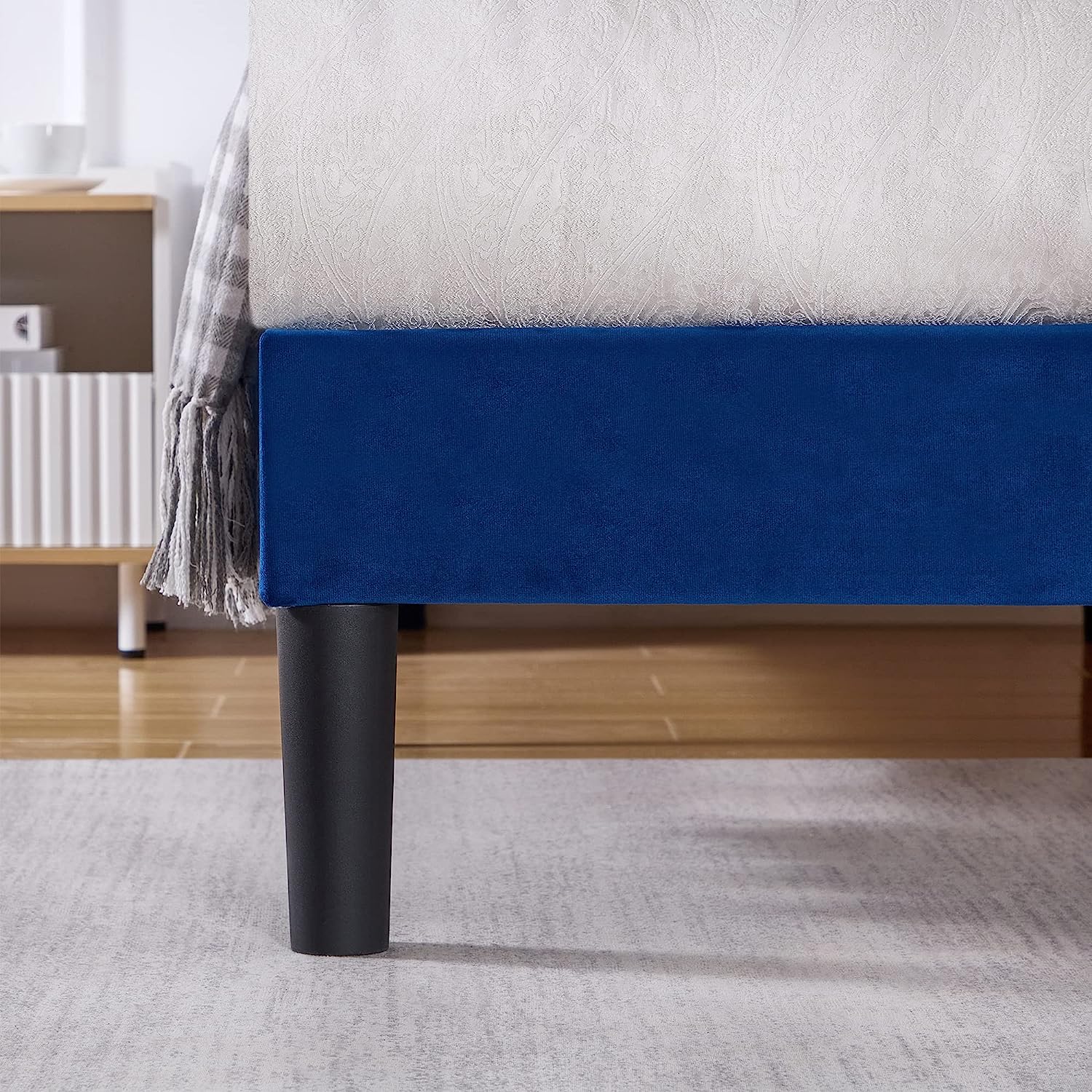 VECELO Premium Leather Upholstered Platform Bed Frame - VECELO