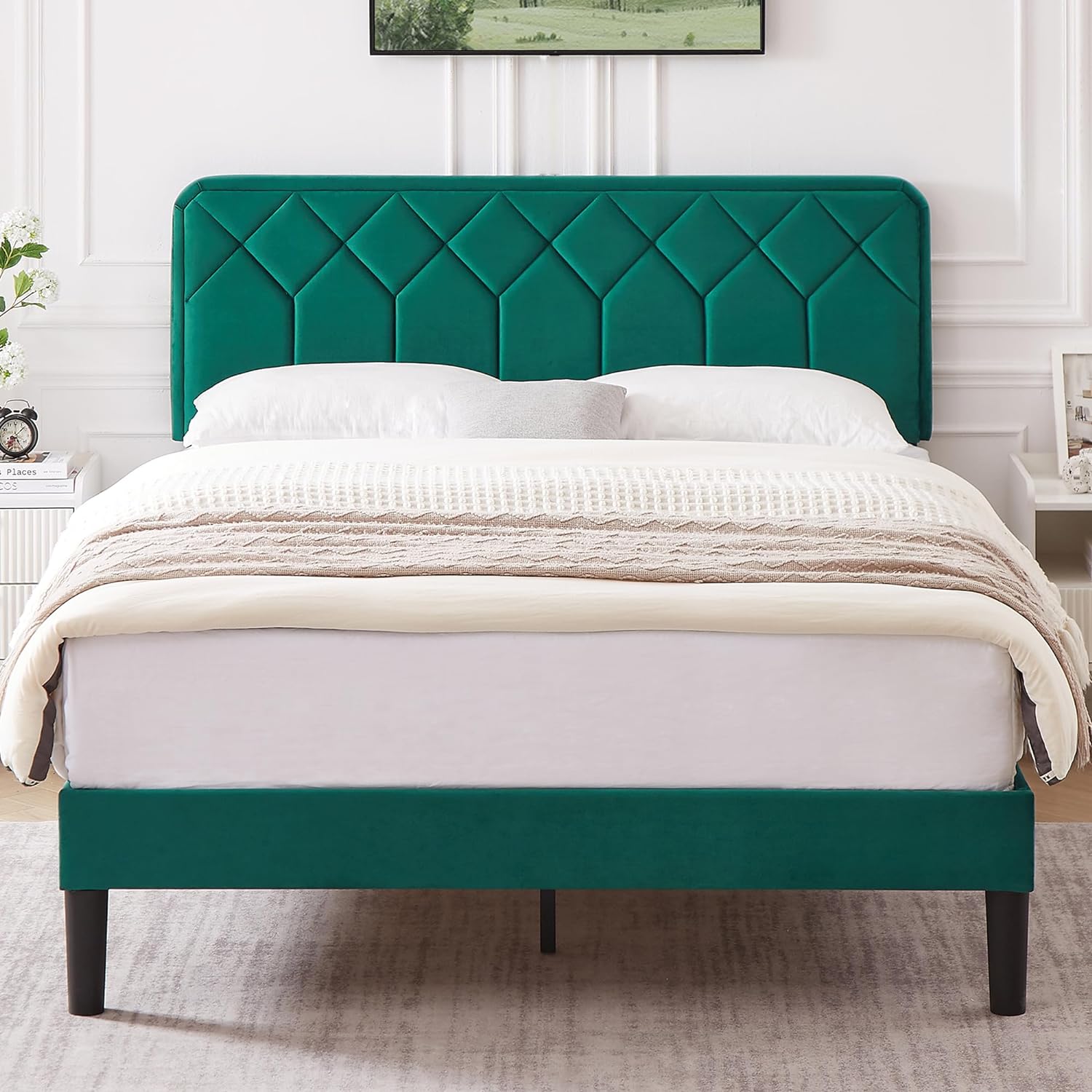 VECELO Premium Leather Upholstered Platform Bed Frame - VECELO