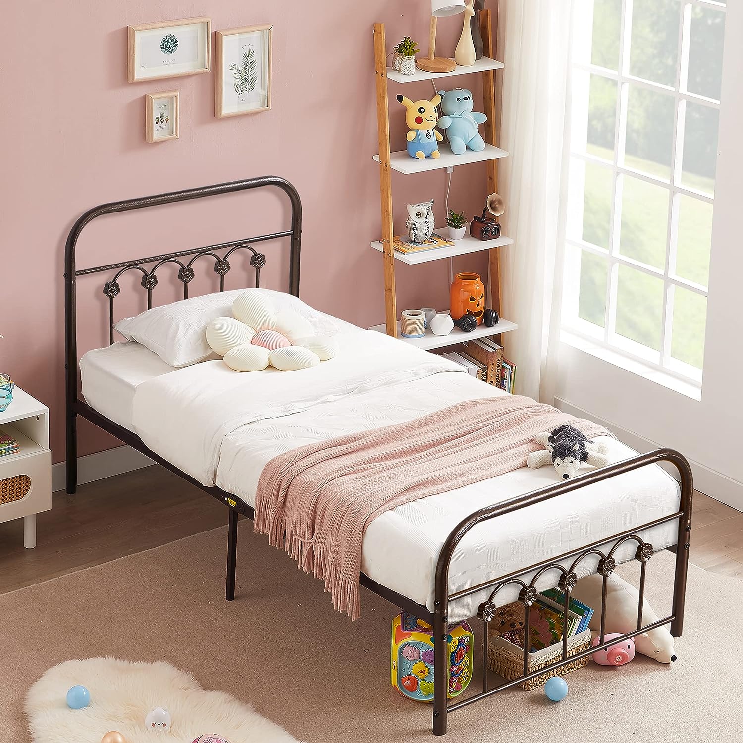 VECELO Metal Bed Frame/Mattress Foundation with Vintage Flower Headboard & Footboard - VECELO