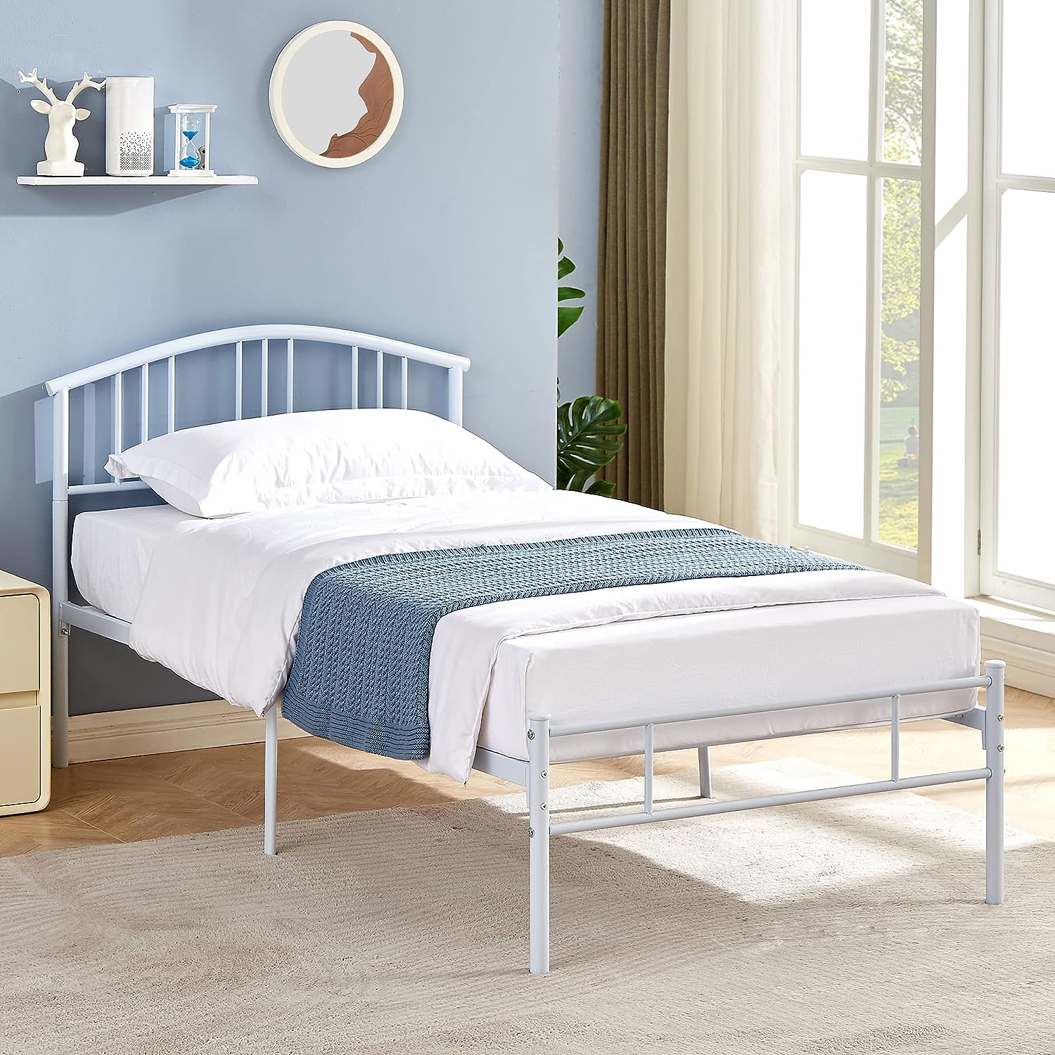 VECELO Modern Metal Bed Frame Mattress Foundation with curve headboard and Footboard - VECELO