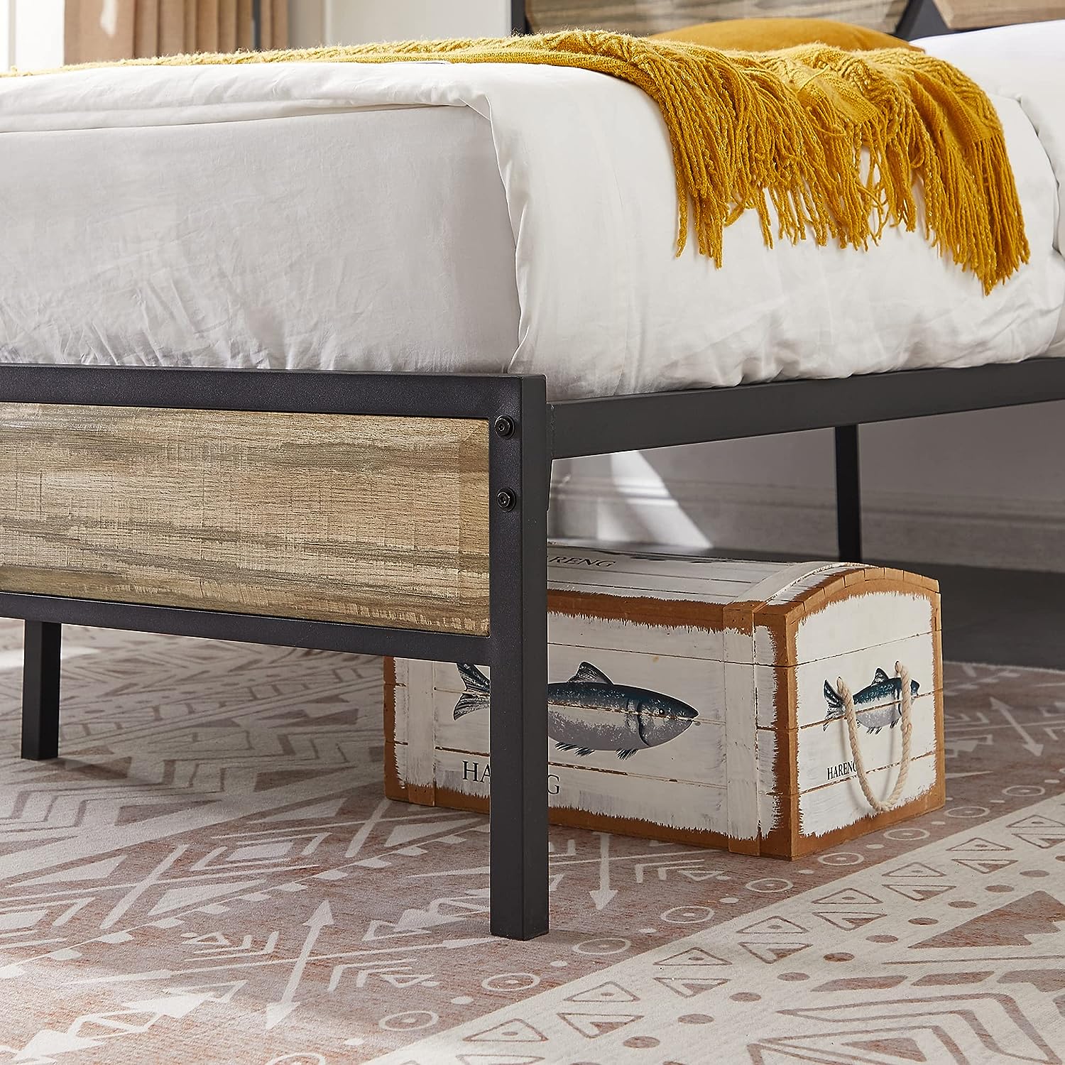 VECELO Metal Bed Frame Platform with Wooden Headboard&Footboard Mattress Foundation - VECELO