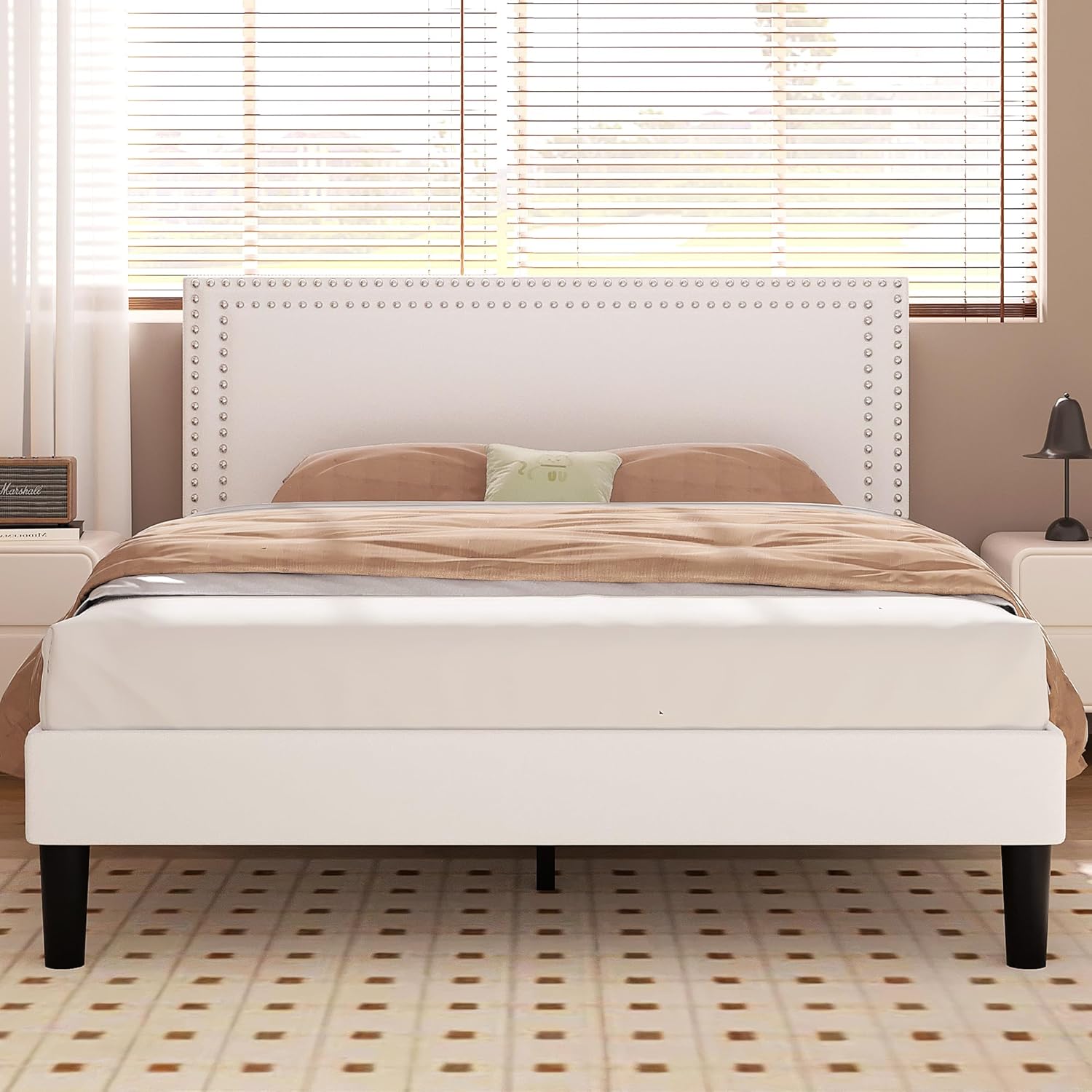 VECELO Modern Platform Bed Frame/Mattress Foundation - VECELO