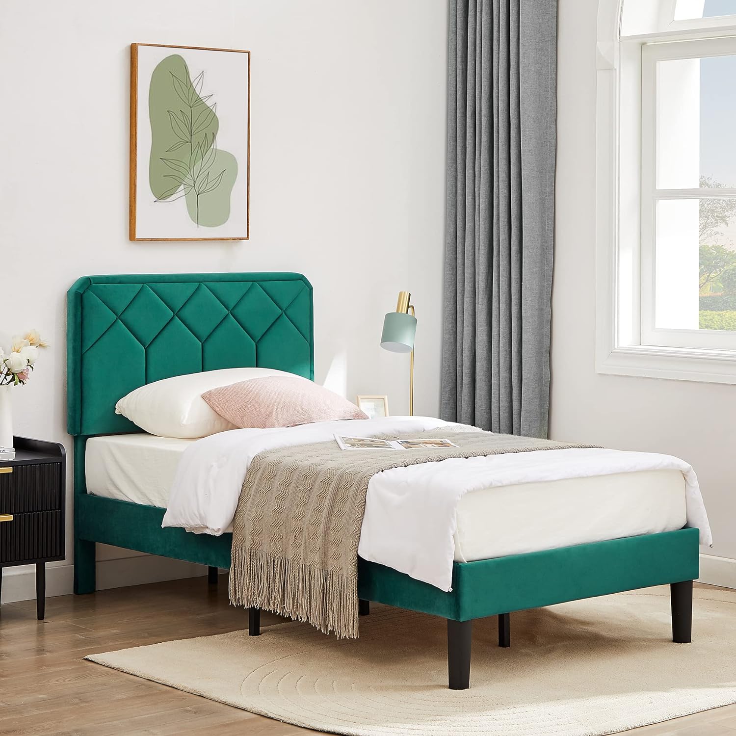 VECELO Premium Leather Upholstered Platform Bed Frame - VECELO
