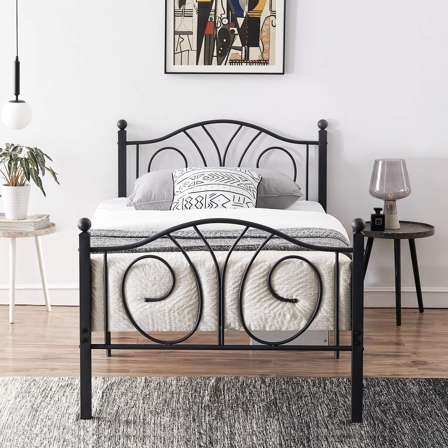 VECELO Metal Platform Bed Frame/Mattress Foundation - VECELO