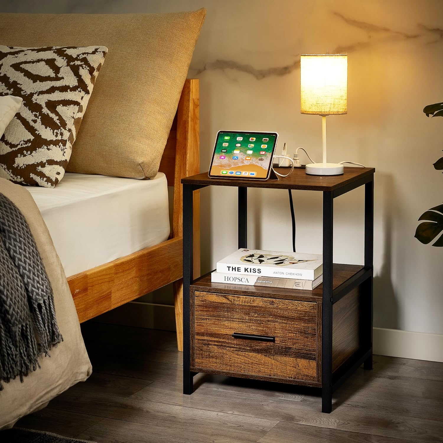 VECELO Modern Nightstand with Charging Station and USB Ports End Side Table - VECELO