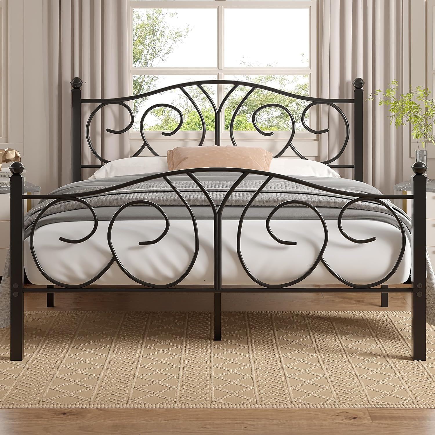 VECELO Metal Platform Bed Frame/Mattress Foundation - VECELO