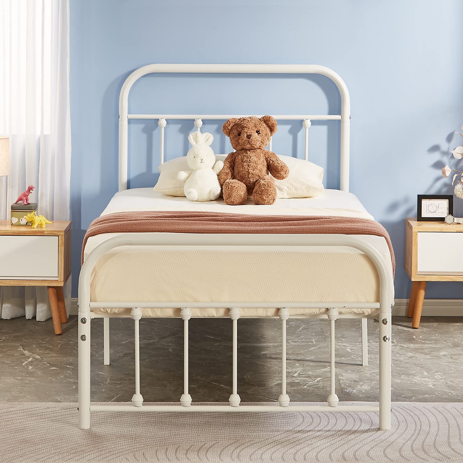 VECELO Metal Platform Bed Frame Mattress Foundation Modern&Simple Style - VECELO