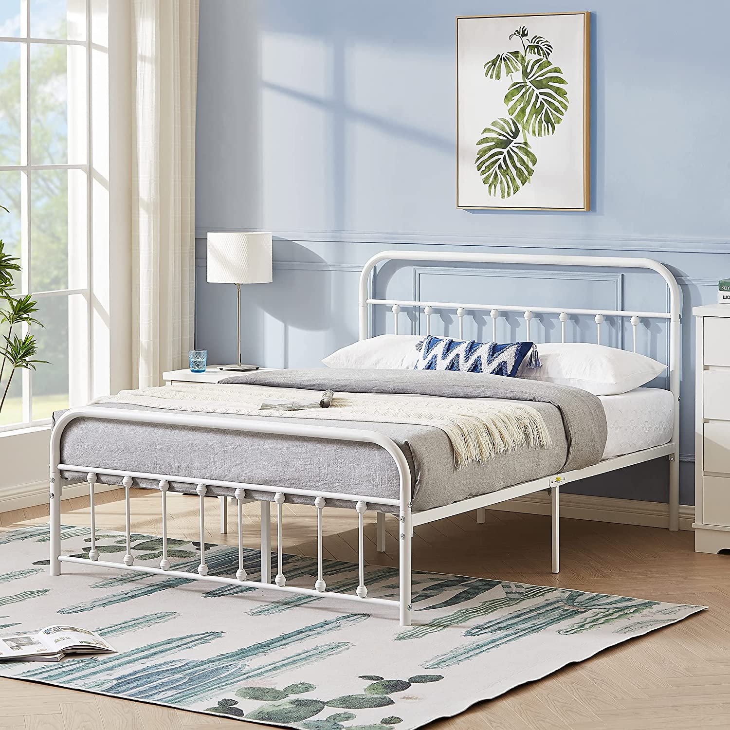 VECELO Metal Platform Bed Frame Mattress Foundation Modern&Simple Style - VECELO