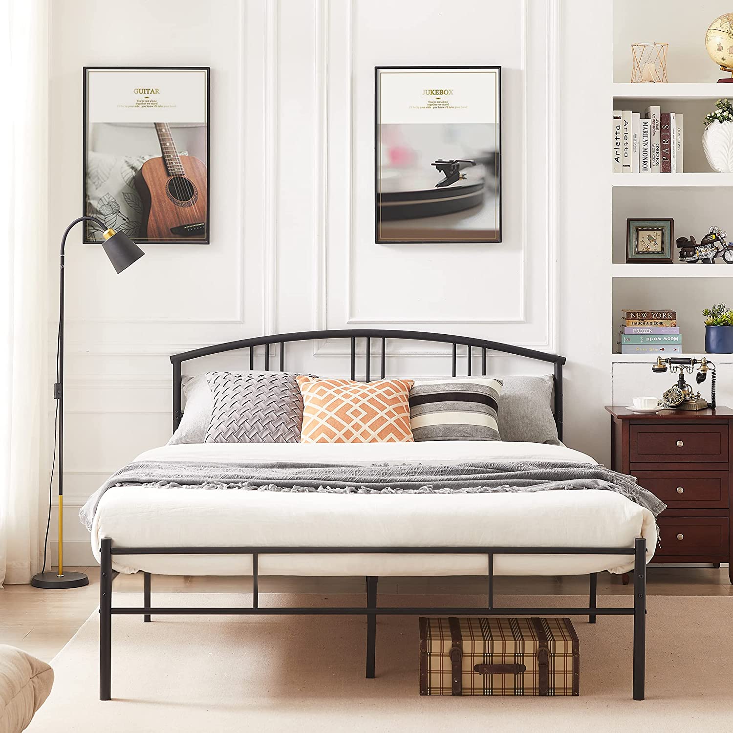 VECELO Modern Metal Bed Frame Mattress Foundation with curve headboard and Footboard - VECELO