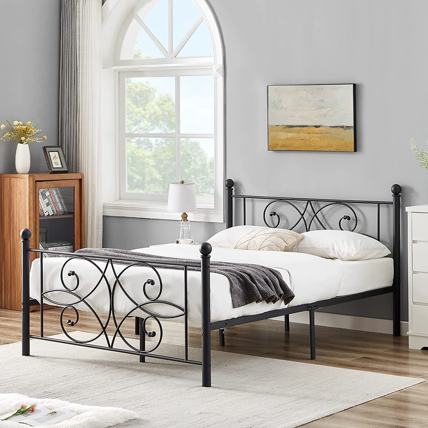 VECELO Metal Bed Frame/Mattress Foundation with Stylish Headboard & Footboard - VECELO