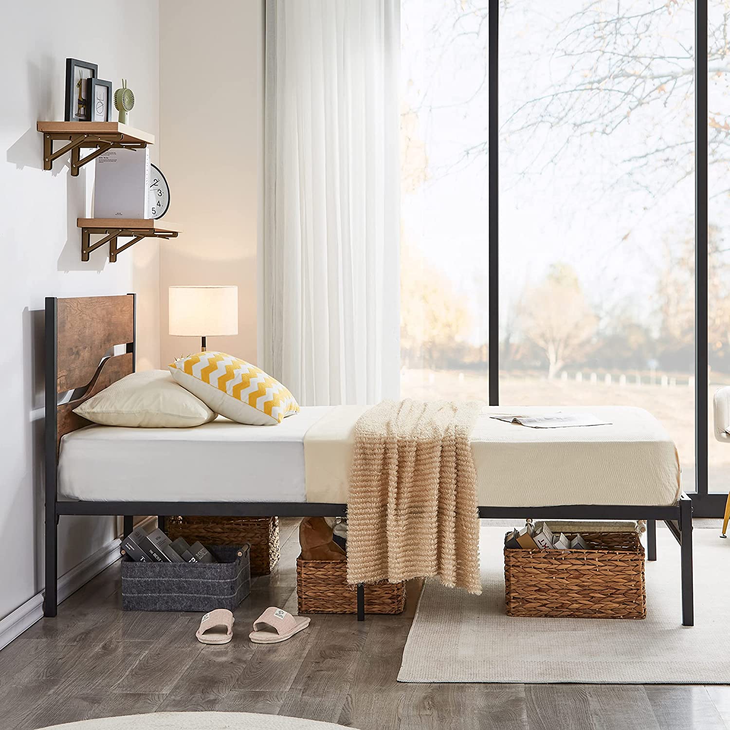 VECELO Platform Bed Frame/Mattress Foundation with Rustic Vintage Wood Headboard - VECELO
