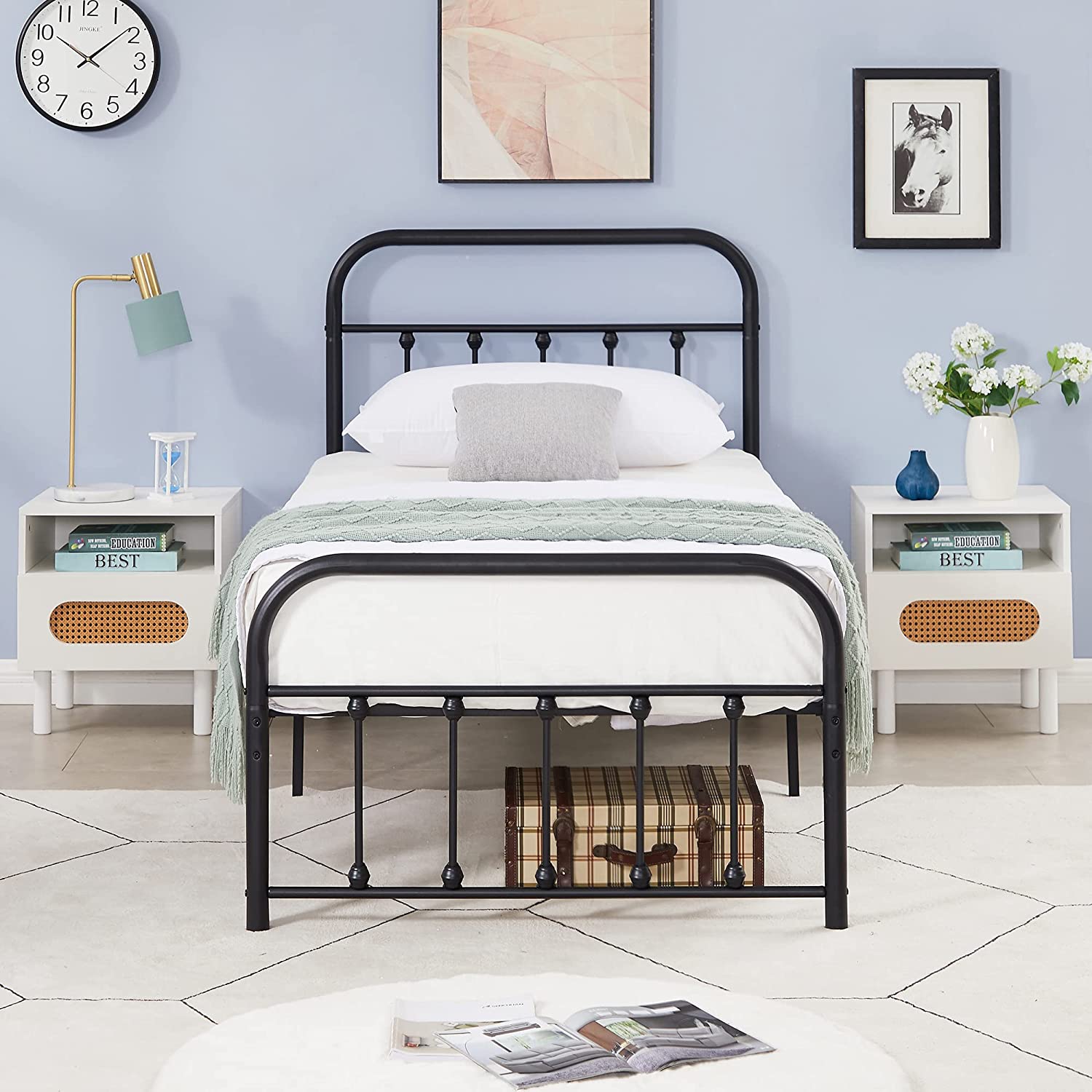 VECELO Metal Platform Bed Frame Mattress Foundation Modern&Simple Style - VECELO
