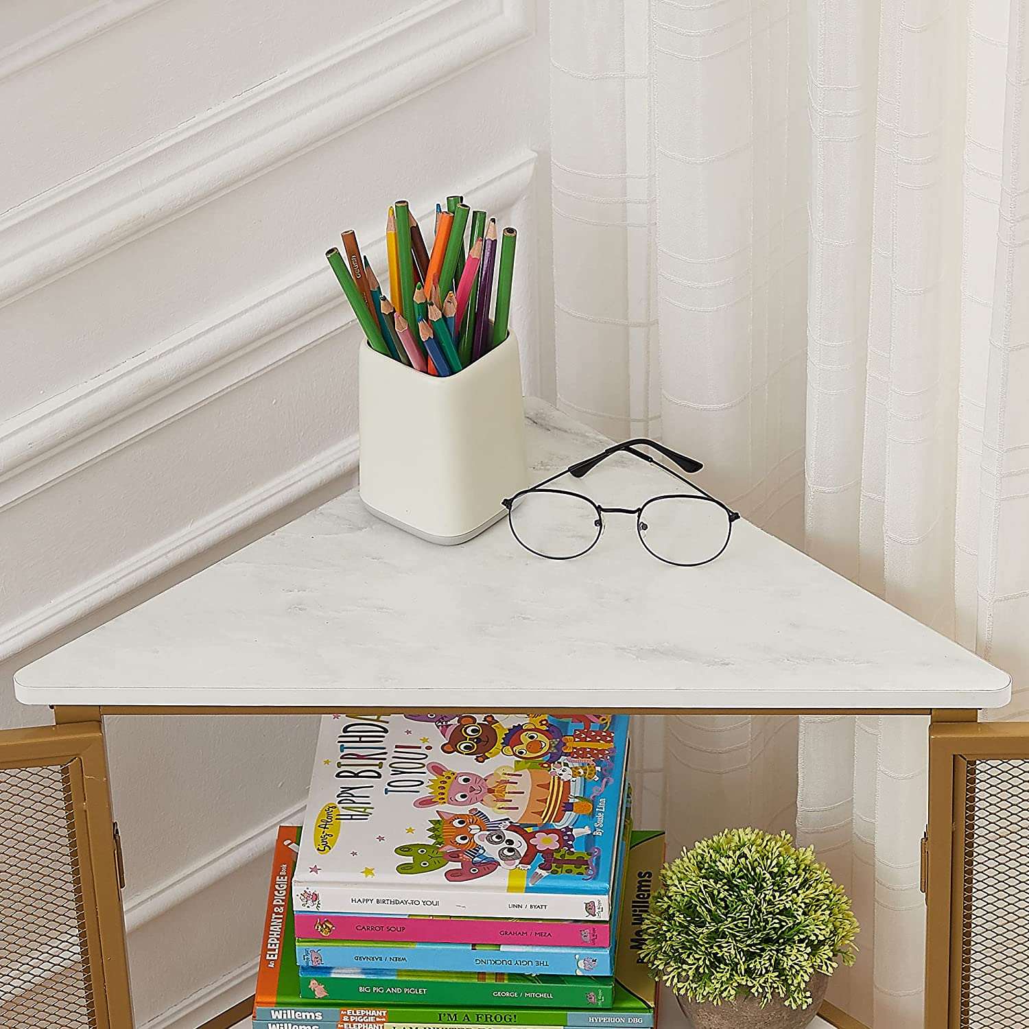 VECELO 3 Tier Corner Cabinet Shelf Display Rack with Grid Doors - VECELO