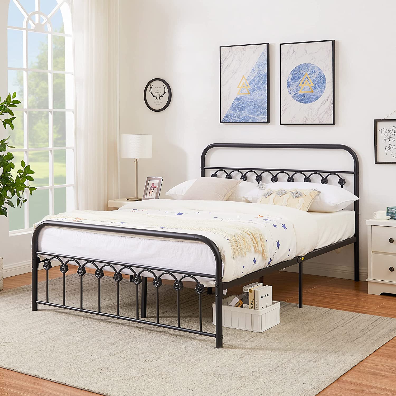 VECELO Metal Bed Frame/Mattress Foundation with Vintage Flower Headboard & Footboard - VECELO