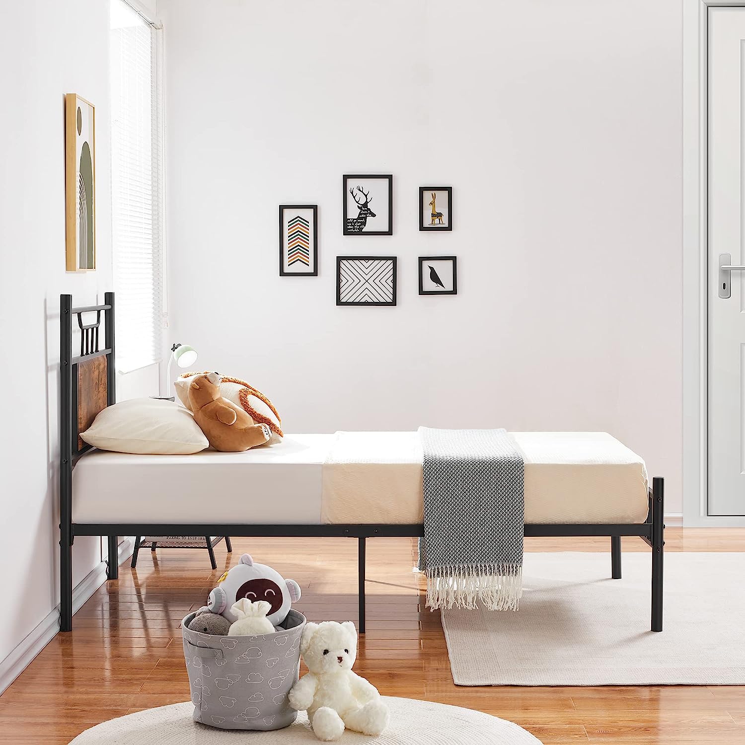 VECELO Platform Bed Frame with Wood Headboard No Box Spring Needed Heavy Duty Steel Slat - VECELO