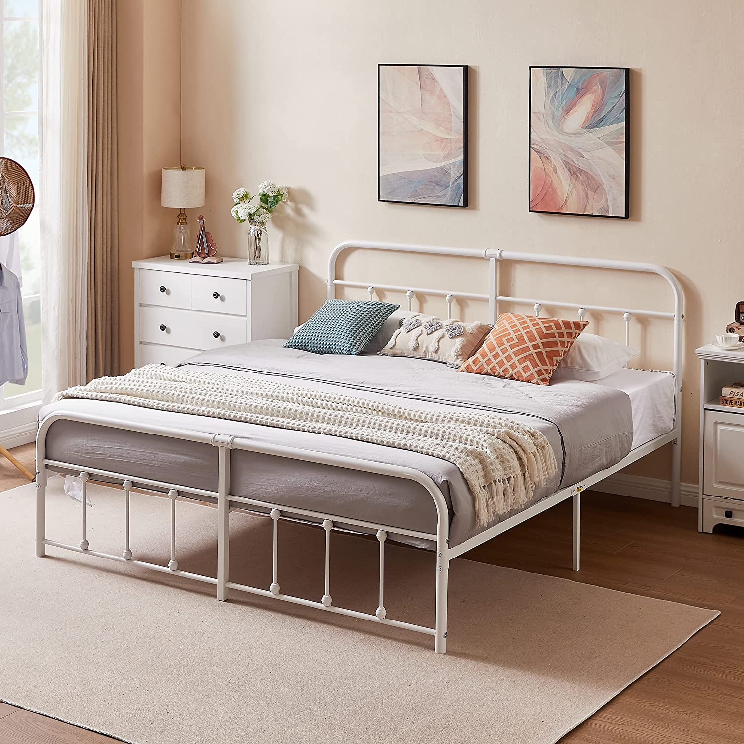 VECELO Metal Platform Bed Frame Mattress Foundation Modern&Simple Style - VECELO