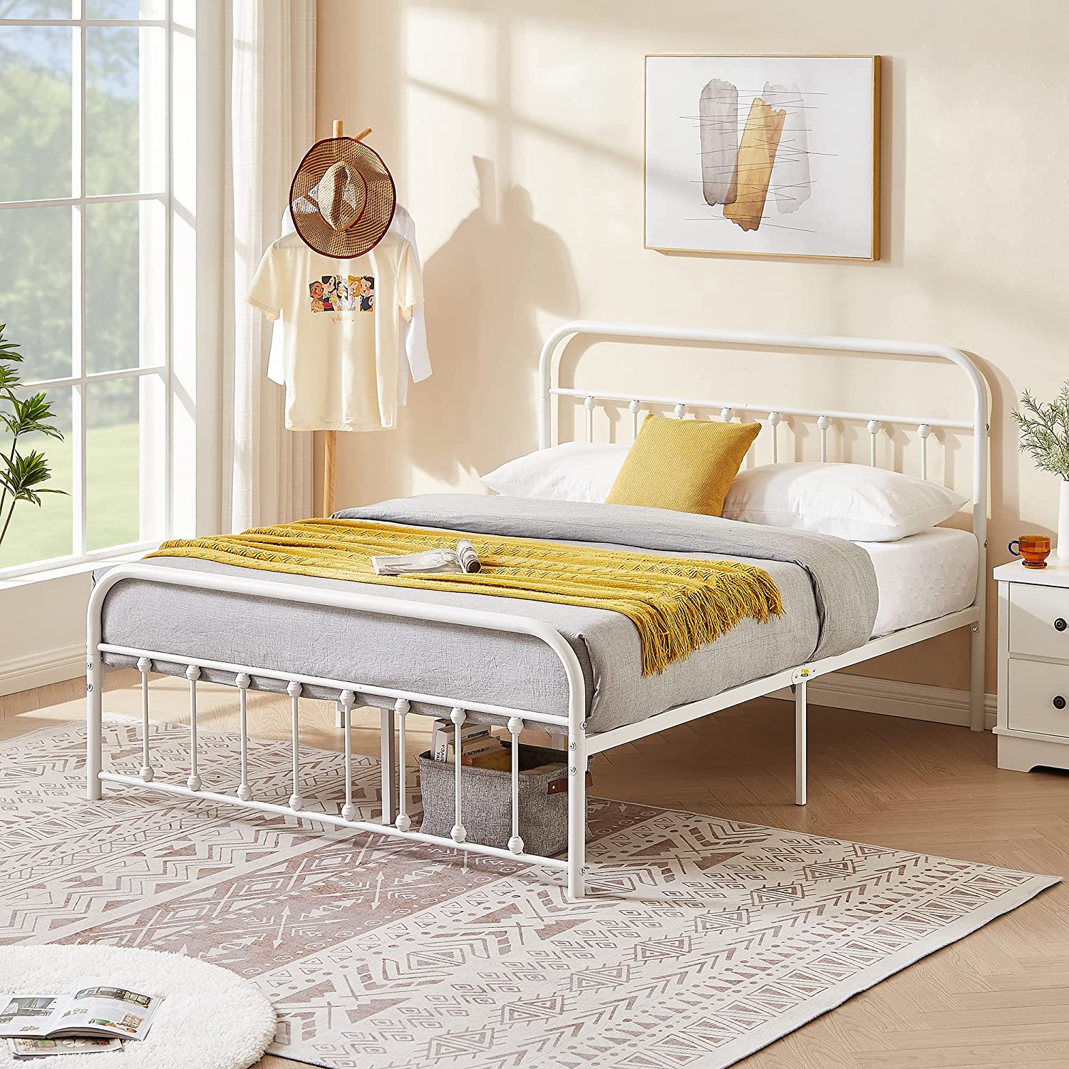 VECELO Metal Platform Bed Frame Mattress Foundation Modern&Simple Style - VECELO