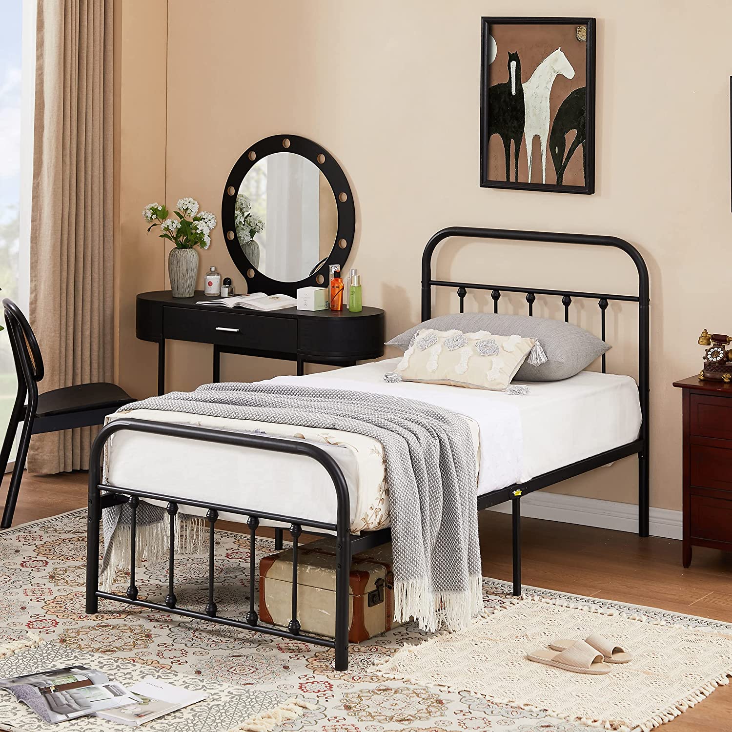 VECELO Metal Platform Bed Frame Mattress Foundation Modern&Simple Style - VECELO
