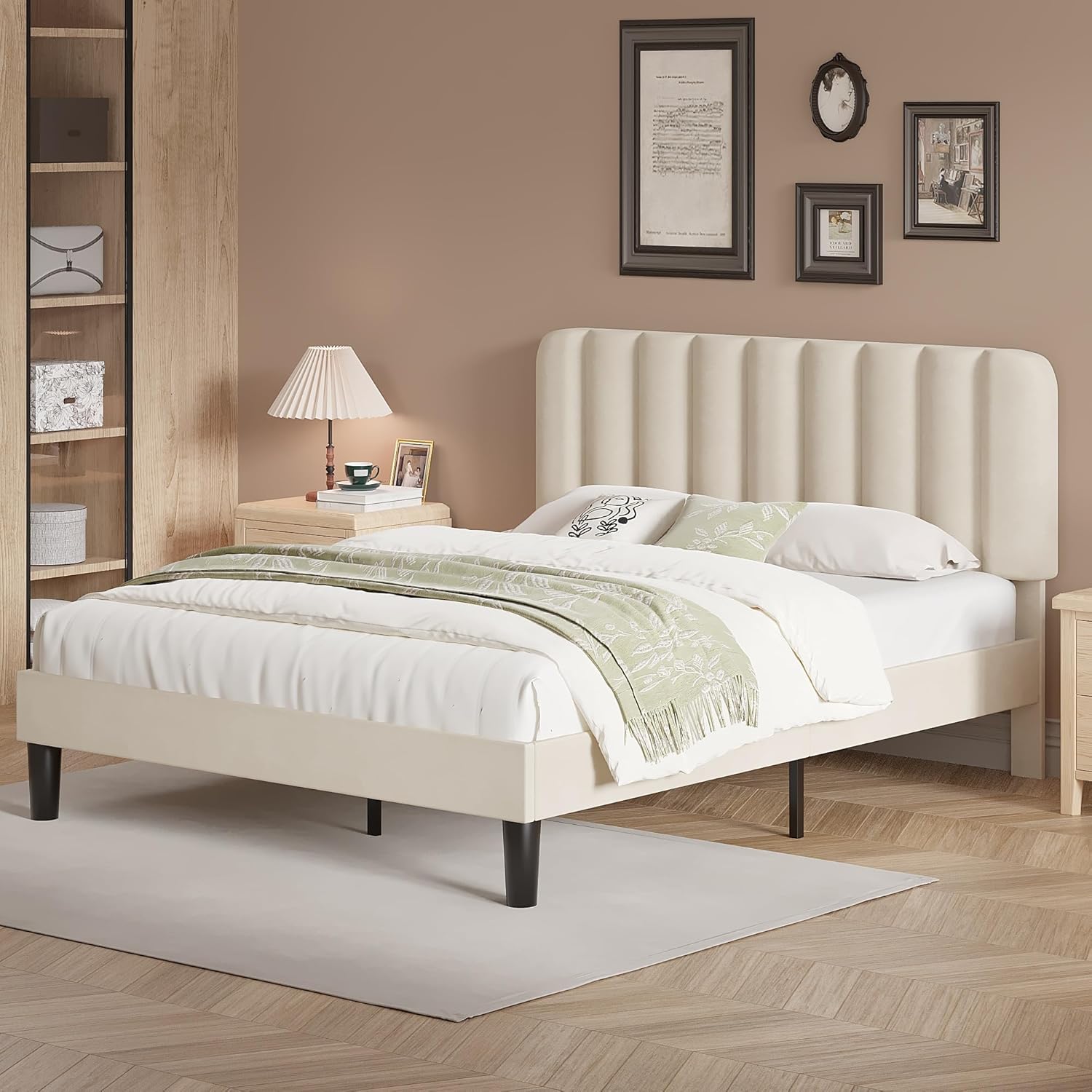 VECELO Upholstered Platform bedframe with Adjustable Headboard