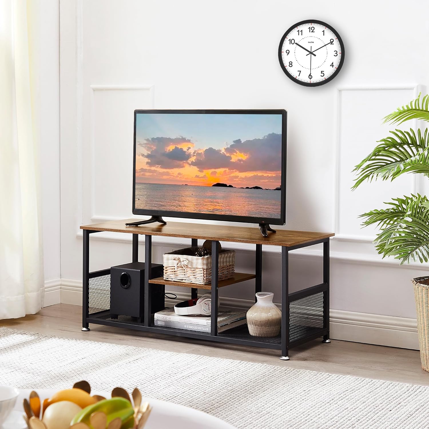 TV Stand/Entertainment Center