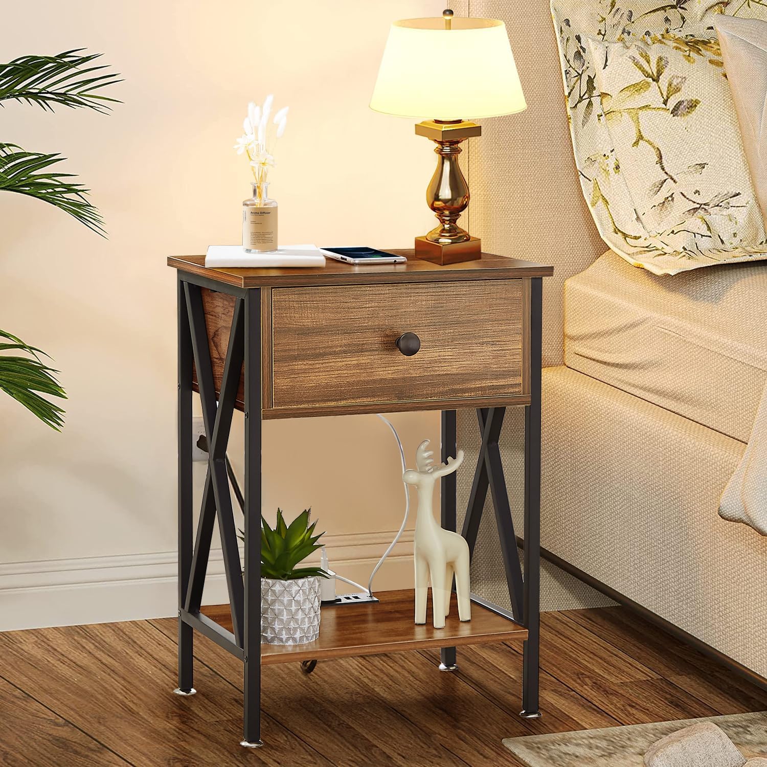 VECELO Modern Bedside End Tables with Charging Station & USB Ports, 1 Pack/2 Packs