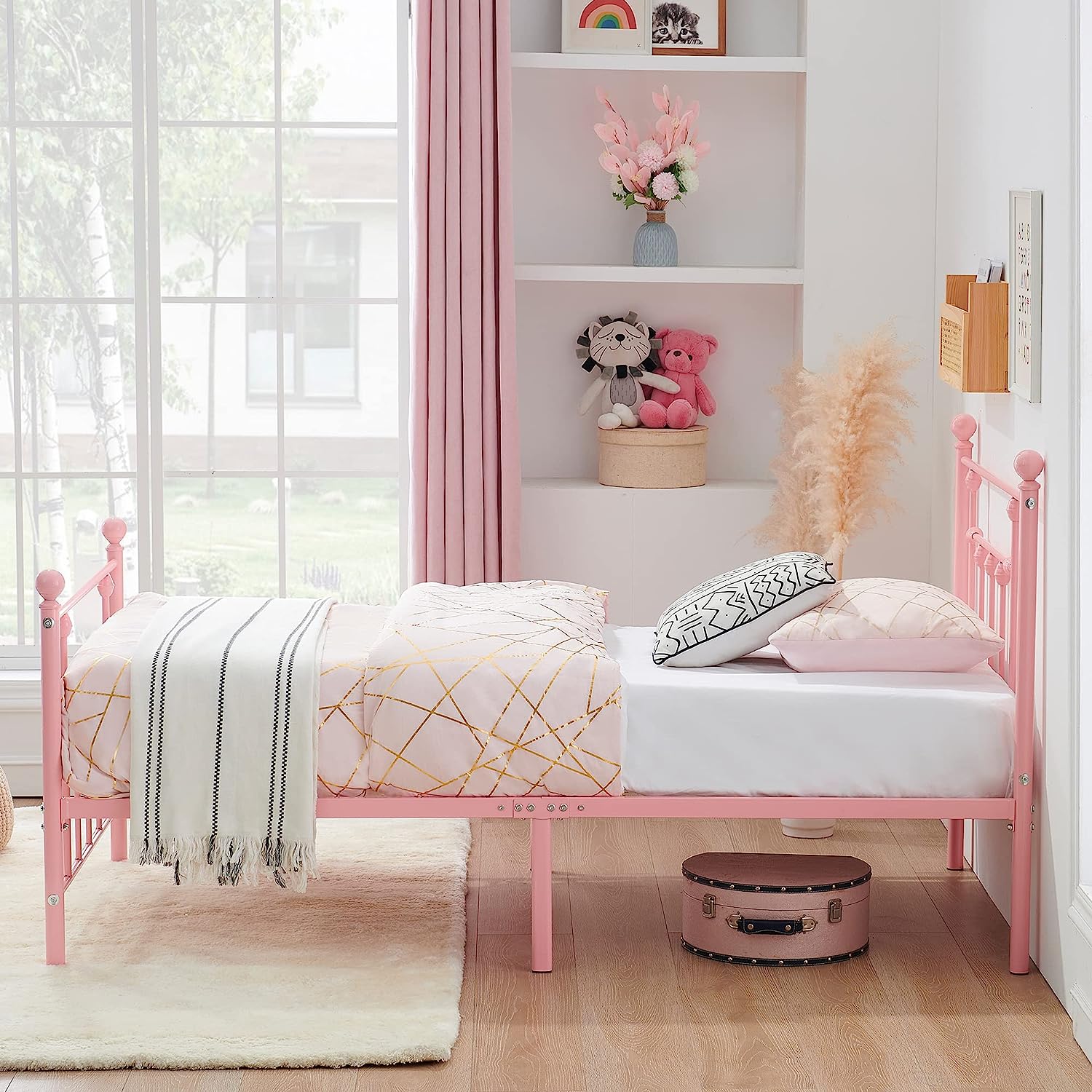 VECELO Twin Size Metal Platform Bed Frame for Girls Kids - VECELO