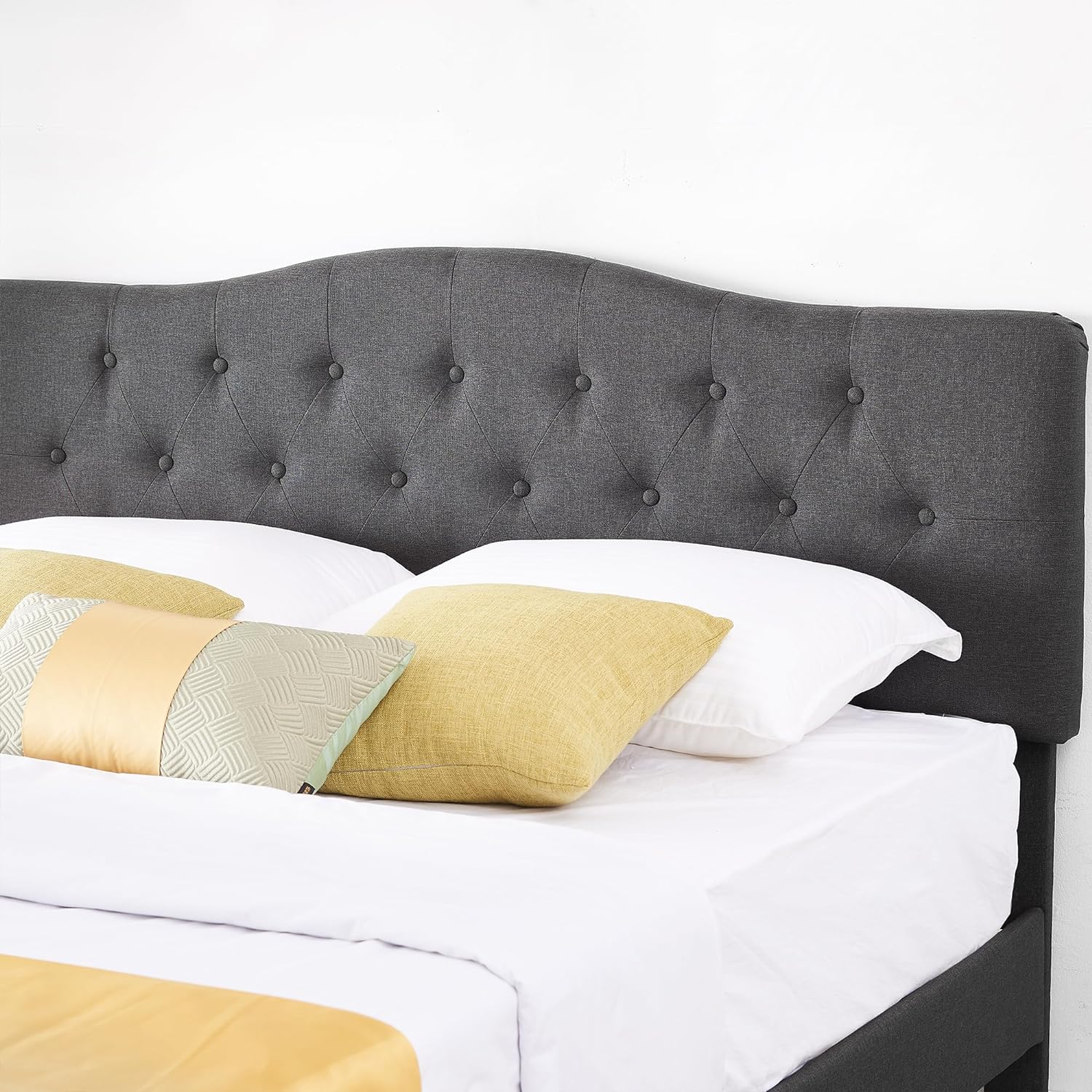 VECELO Classic Upholstered Platform Bed Frame with Diamond Stitched Cloth - VECELO