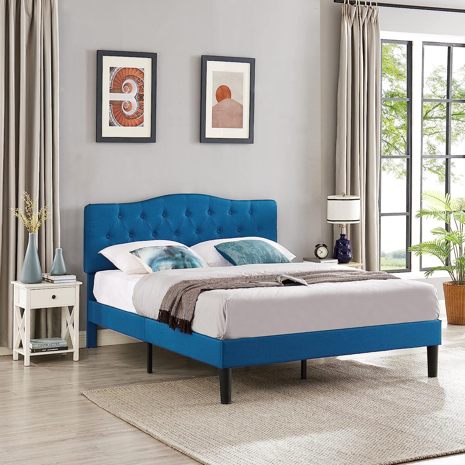 VECELO Classic Upholstered Platform Bed Frame with Diamond Stitched Cloth - VECELO