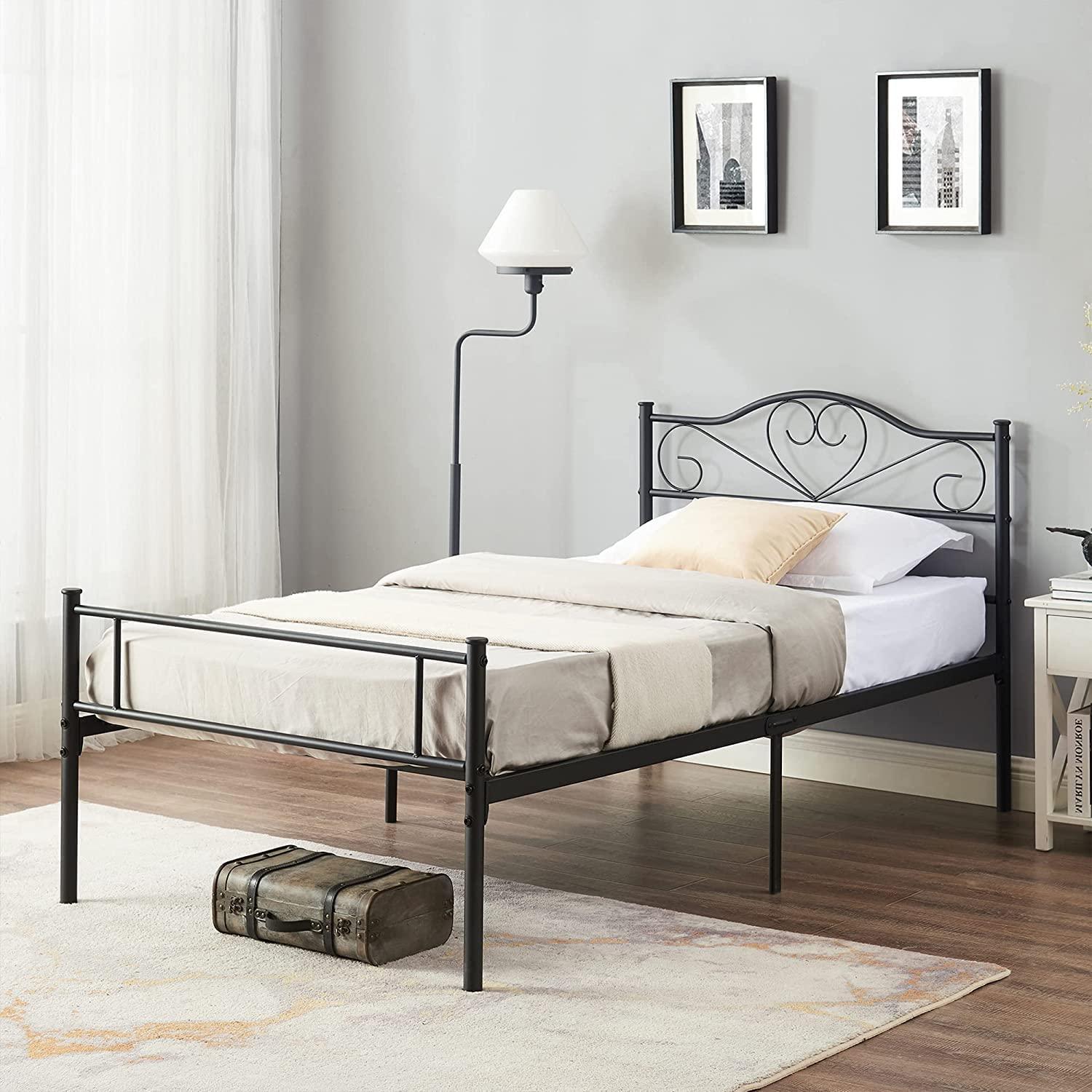 VECELO Metal Platform Bed Frame Mattress Foundation Decorative Headboard & Footboard