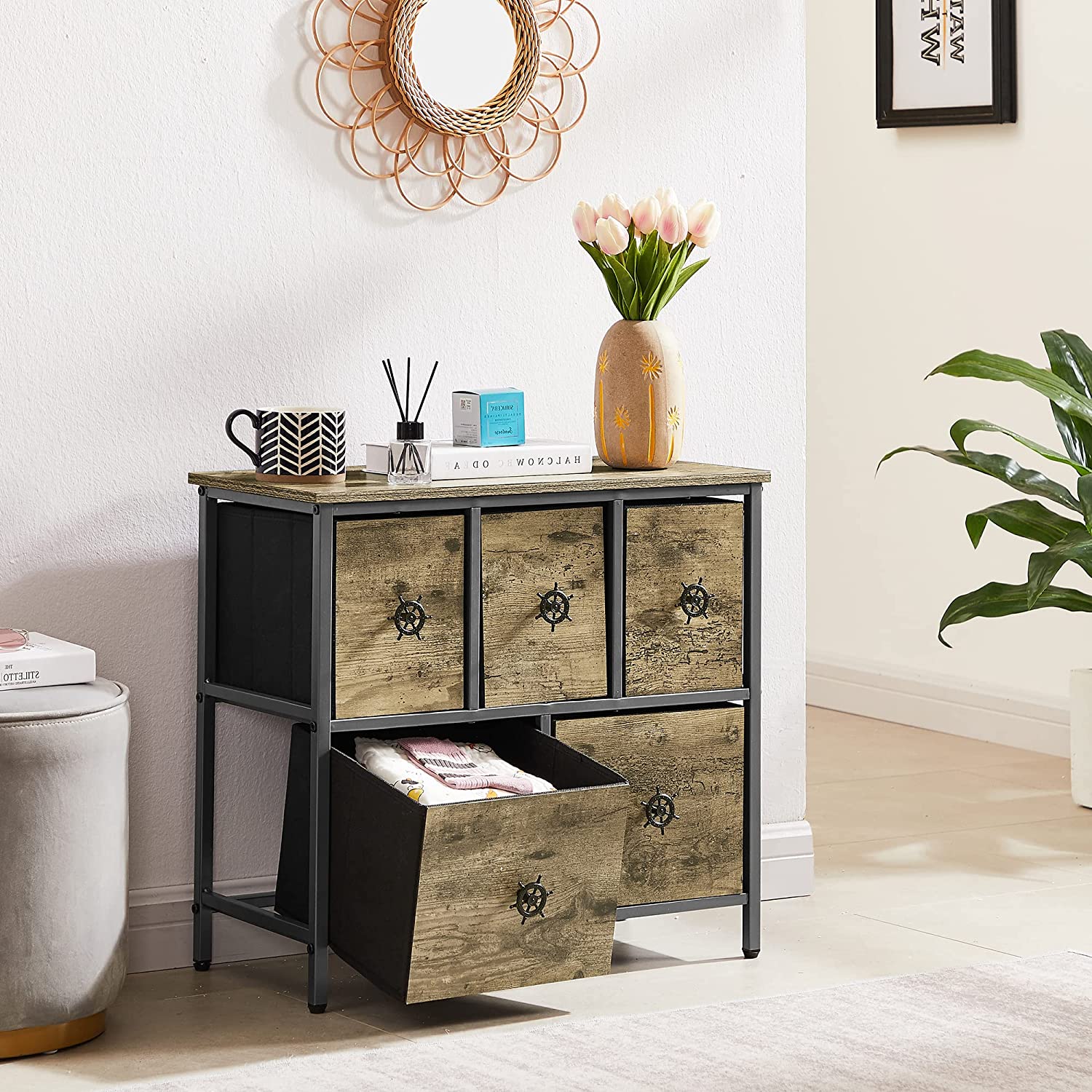 Dresser for Bedroom with 5 Fabric Drawers