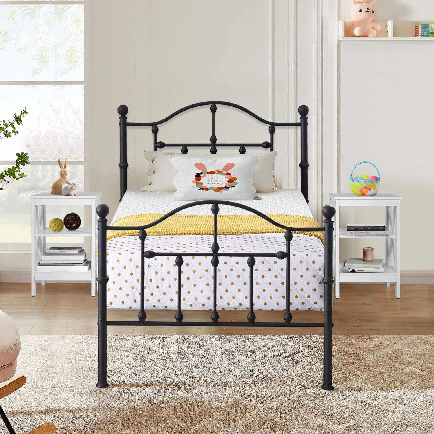 VECELO Classical Black Bed Frame Metal Platform Mattress Foundation with Headboard & Footboard - VECELO