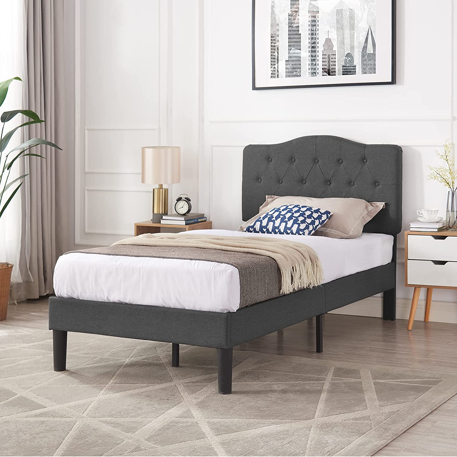 VECELO Classic Upholstered Platform Bed Frame with Diamond Stitched Cloth - VECELO