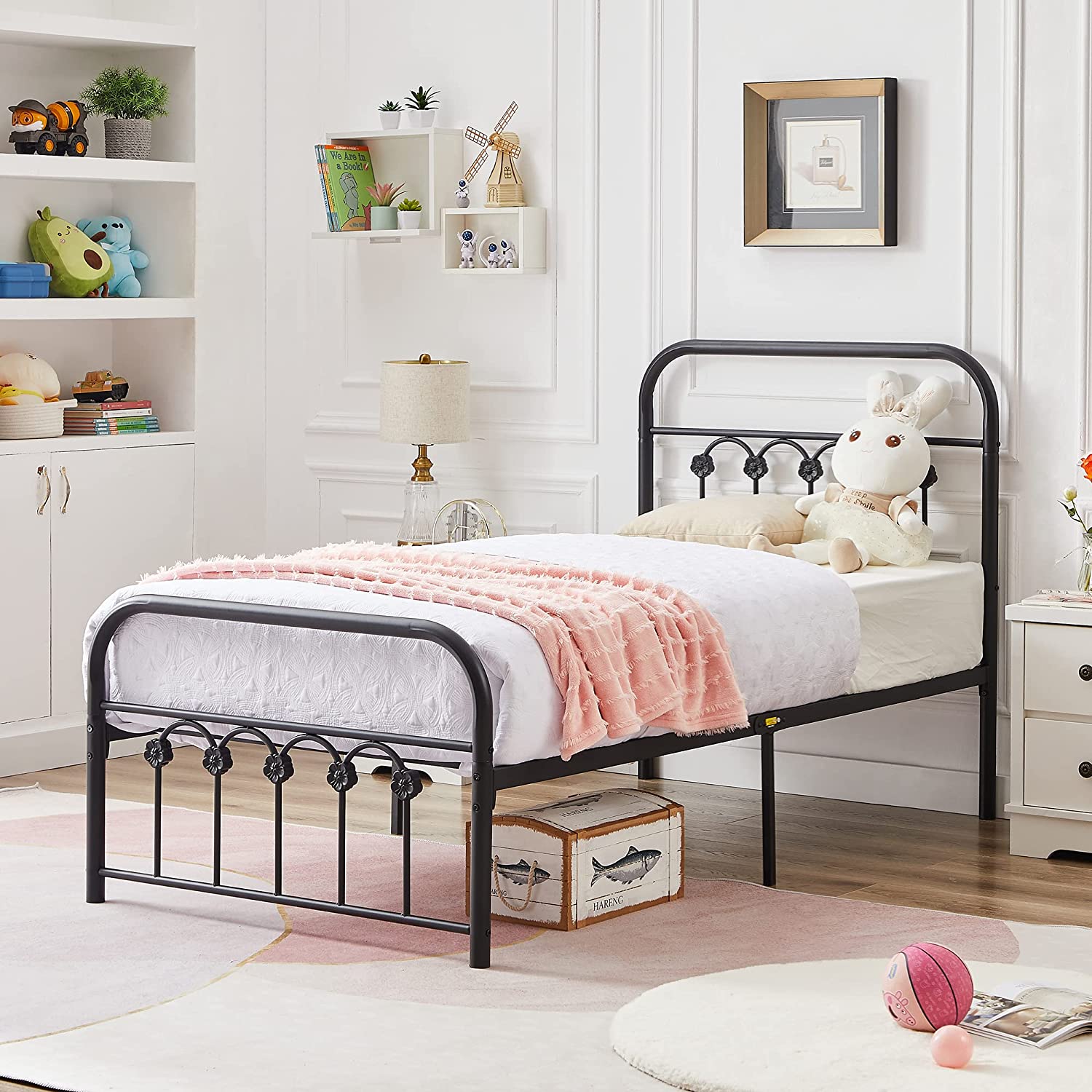 VECELO Metal Bed Frame/Mattress Foundation with Vintage Flower Headboard & Footboard